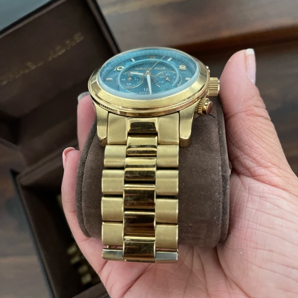 Michael Kors - Authentic Oversized Watch - Watch Hunger Stop Edition - Picture 4 of 6
